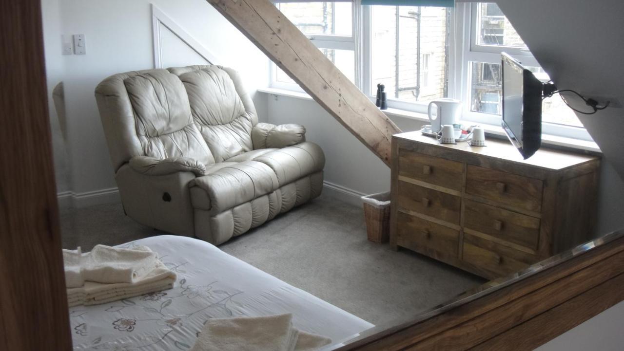 Bed and Breakfast The Middleham Whitby Zimmer foto